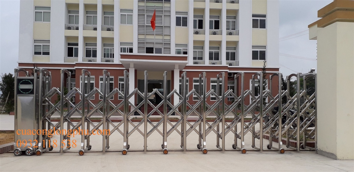 Dịch vụ lắp đặt cổng xếp tự động, barie tự động giá rẻ