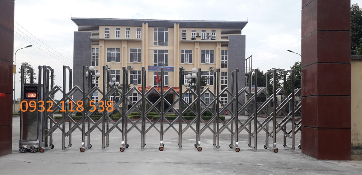 cong-xep-inox-vegadoor-thanh-hoa