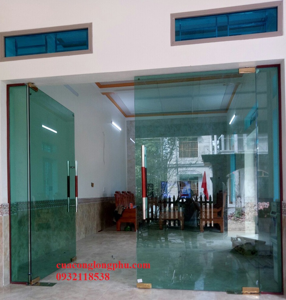 cua-kinh-cuong-luc-thanh-hoa